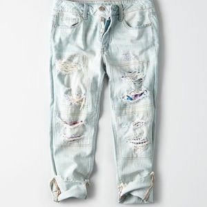 Brand new tomgirl American Eagle patch jeans
